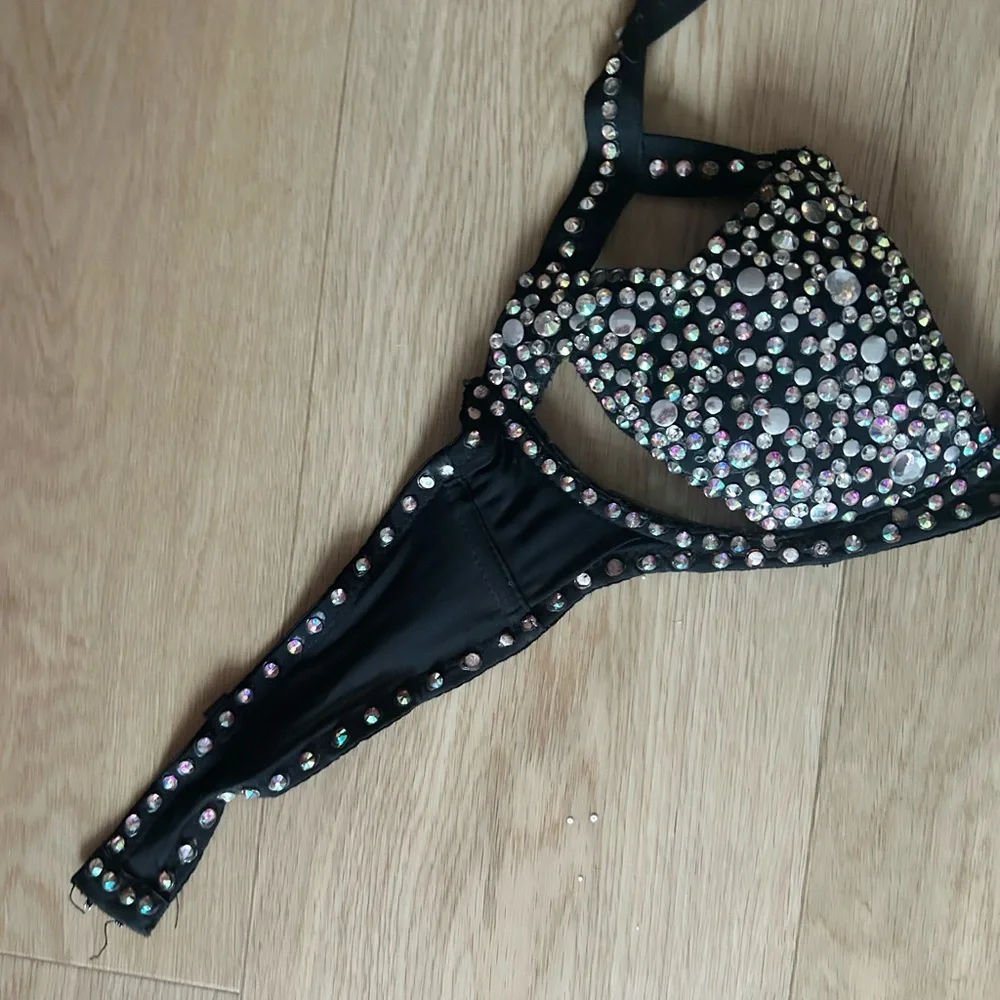 Black Rhinestone Embellished Bra - Picture 2 of 5
